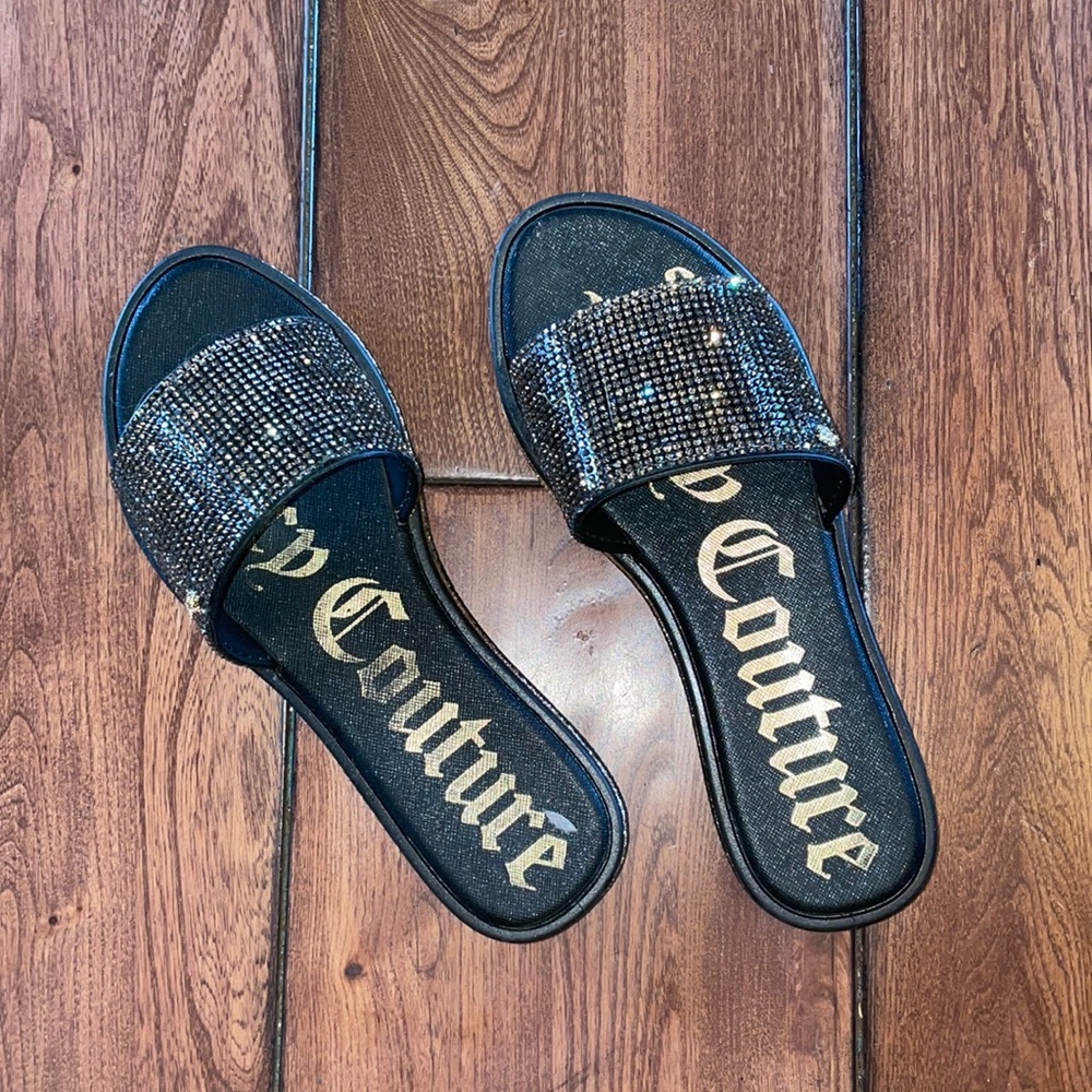 BNWOT sparkly juicy couture slides